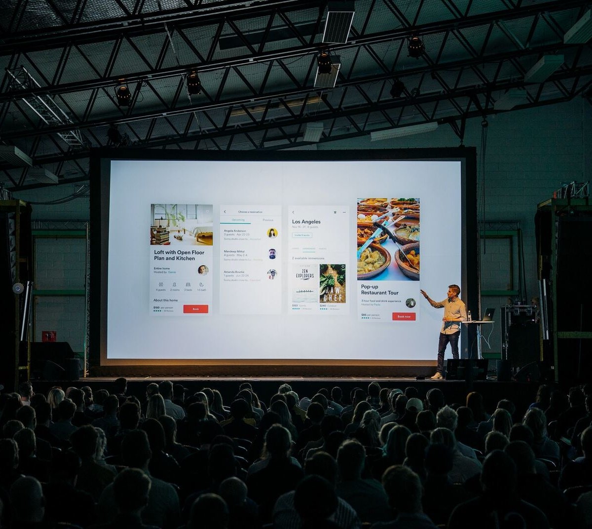 7 Winning Pitch Deck Examples & How to Create Your Own For Free